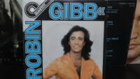 QI-40-Robin-Gibb
